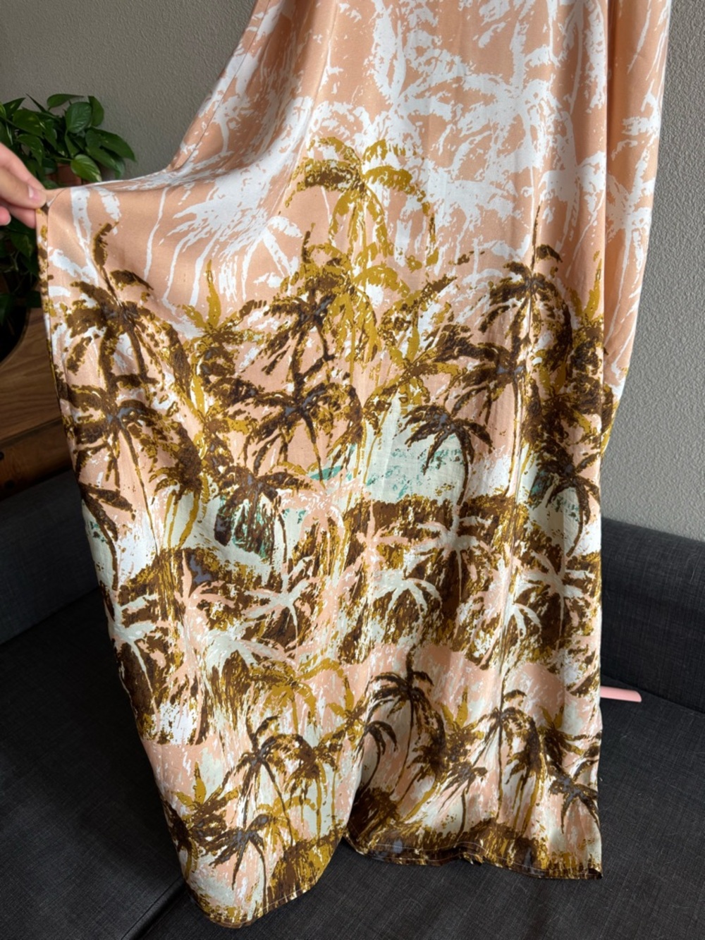 Beautiful flowy maxi dress S/M vacation/ tropical 🏝️